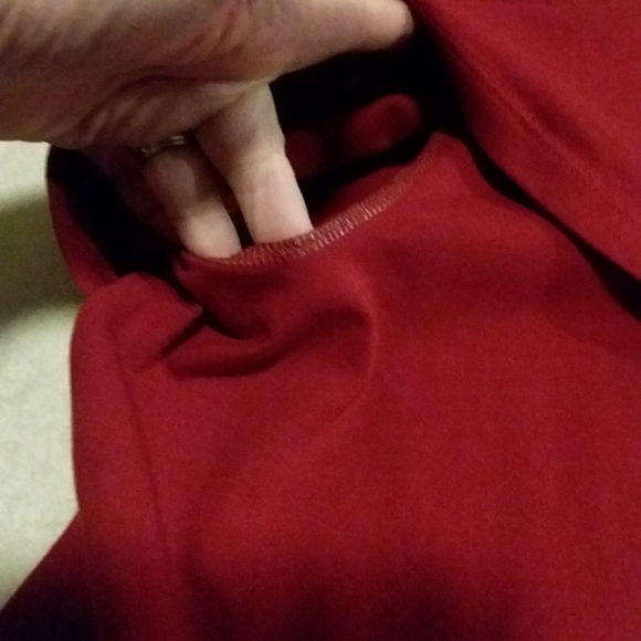 🌟Host Pick 😍Momzelle nursing top-EUC - Picture 3 of 6